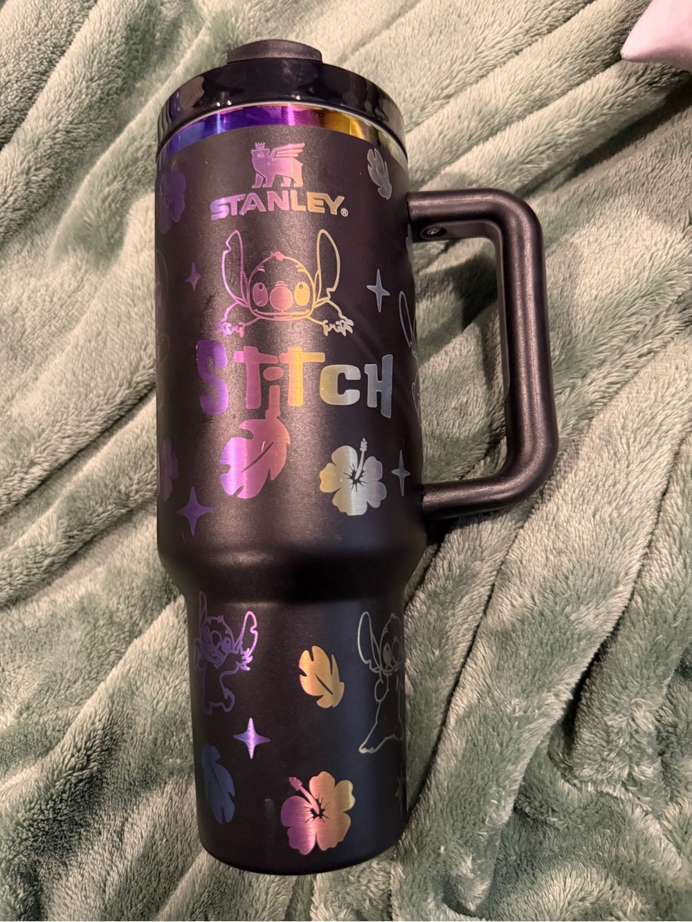 Stanley Chroma 40oz Tumbler Lid with Embossed Stitch print. Like New.